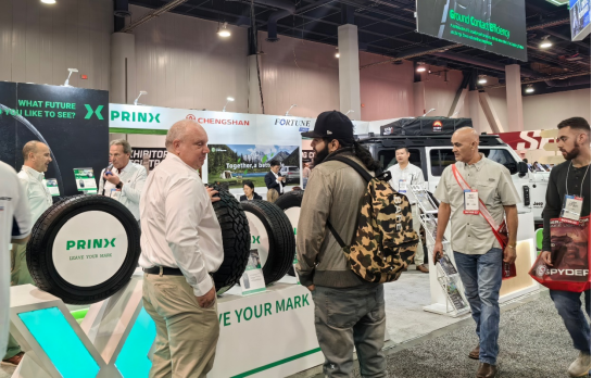 【新闻稿】高端品牌登陆北美 尊龙中国2023美国sema展释放进化新动能11-6401