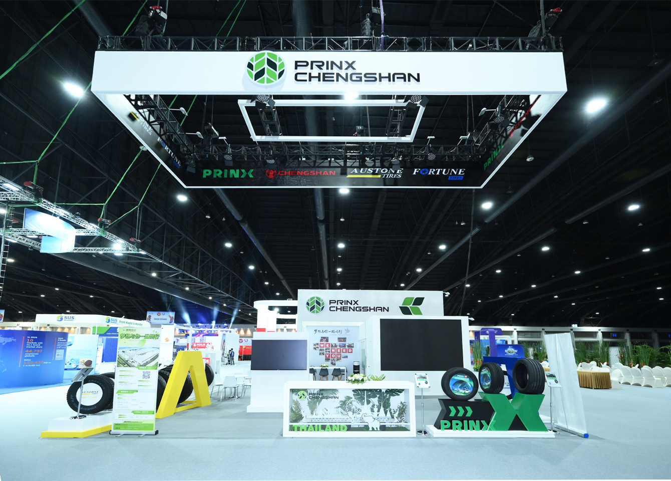 尊龙中国参加2025泰中合作博览会 共赴繁荣新征程